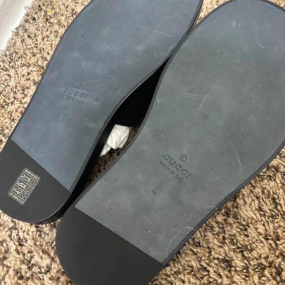 Men’s Size 6 Marverik Gucci Leather Slides main image 9